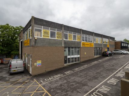 Neal Brothers Berkhamsted